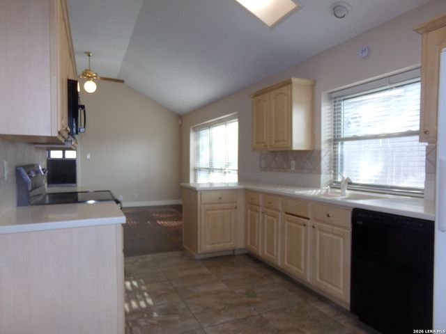 1323 Crumpet, San Antonio, TX 78253