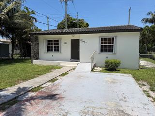 155 Nahkoda Drive, Miami Springs, FL 33166