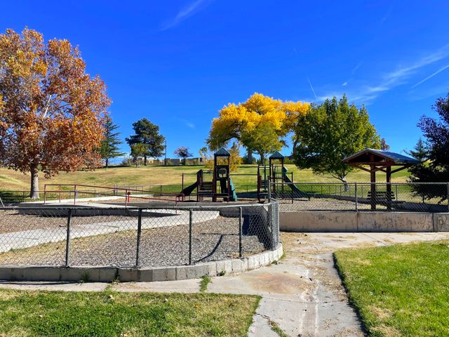 1607 Walter Street SE, Albuquerque, NM 87102