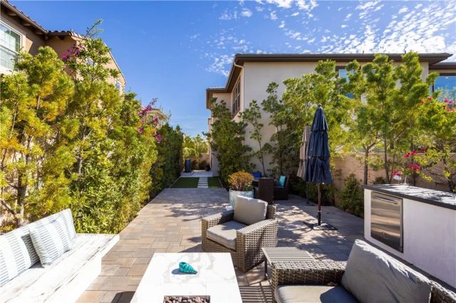 93 Turnstone, Irvine, CA 92618