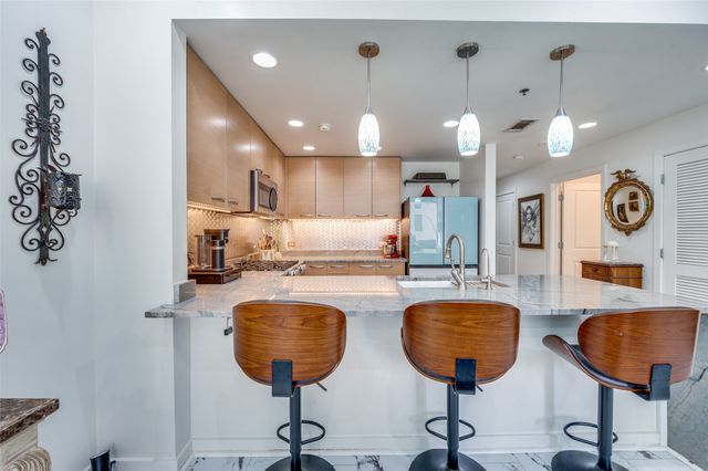 1200 Main Street 701, Dallas, TX 75202