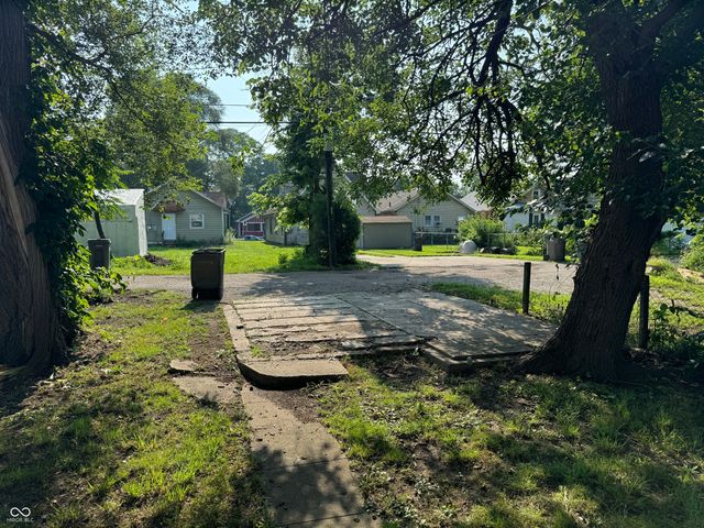 1051 N Mount Street, Indianapolis, IN 46222