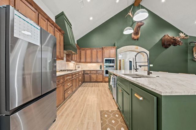 18107 Keenan Cut Off Road, Montgomery, TX 77316