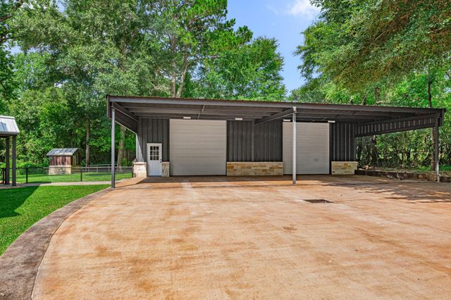 18107 Keenan Cut Off Road, Montgomery, TX 77316