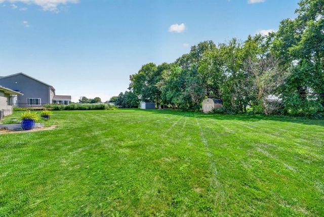 19638 Bluestem Lane, Goshen, IN 46528