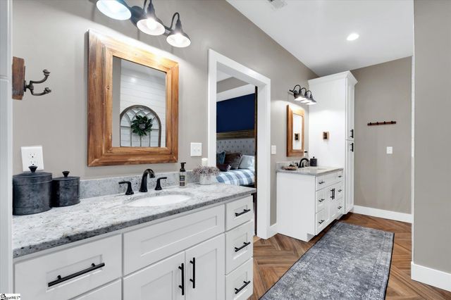 2015 Walhalla Highway, Pickens, SC 29671