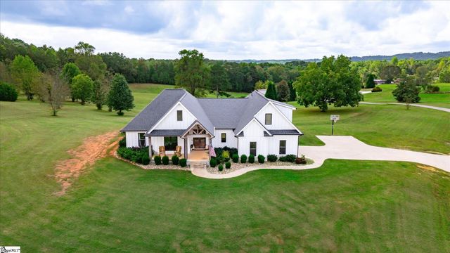 2015 Walhalla Highway, Pickens, SC 29671