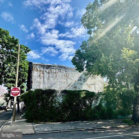 2301 N CLEVELAND ST, Philadelphia, PA 19132