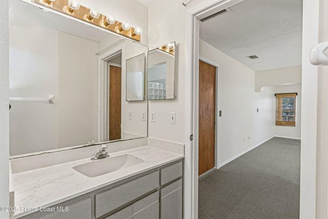 1407 SE Valerius Street SE, Palm Bay, FL 32909