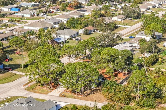 1407 SE Valerius Street SE, Palm Bay, FL 32909