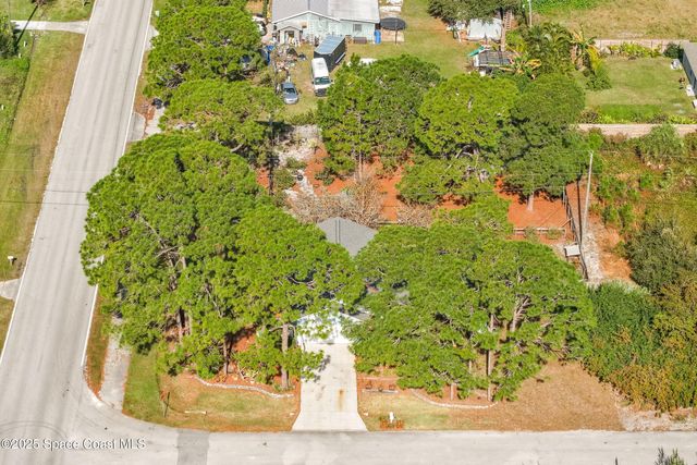 1407 SE Valerius Street SE, Palm Bay, FL 32909