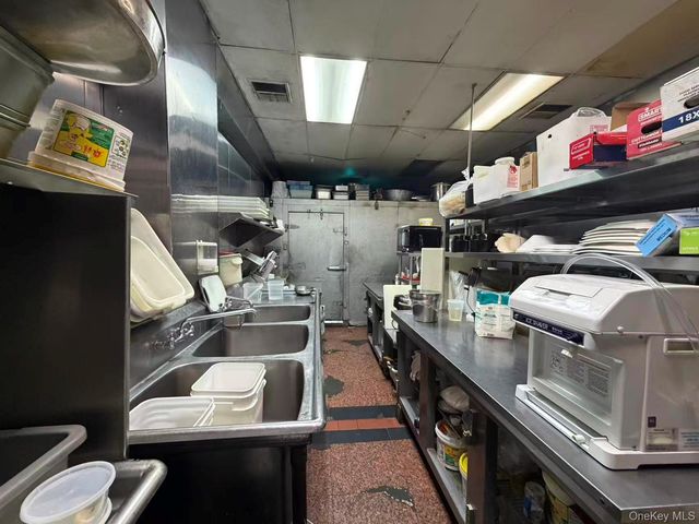 4318 Main Street 1A, Flushing, NY 11355