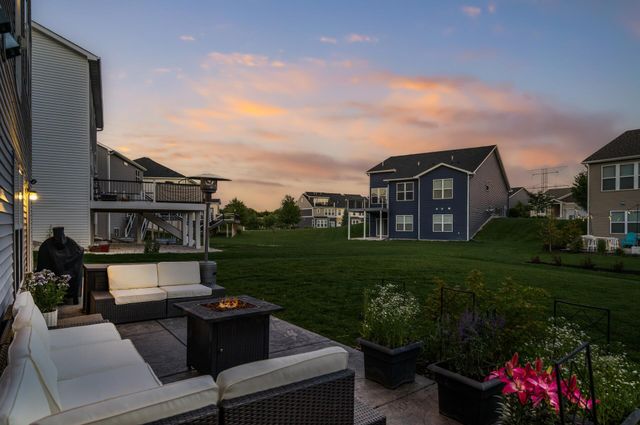 13769 56th Place N, Plymouth, MN 55446