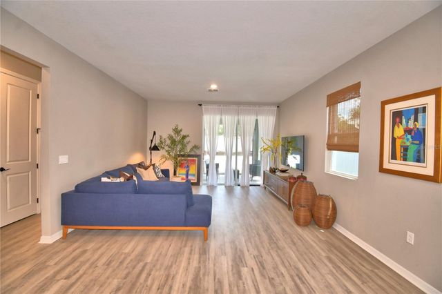 868 BLUE CREEK DRIVE, Haines City, FL 33844