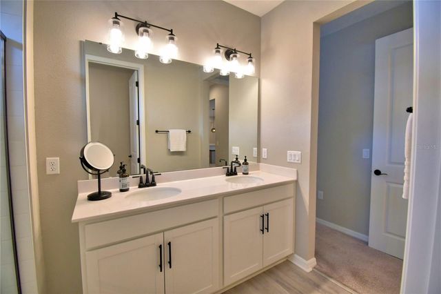 868 BLUE CREEK DRIVE, Haines City, FL 33844