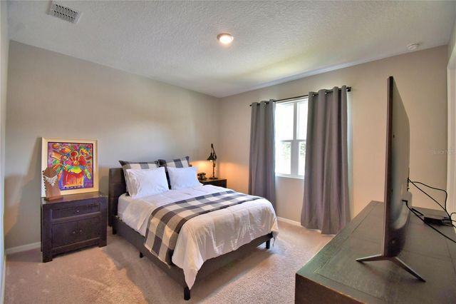 868 BLUE CREEK DRIVE, Haines City, FL 33844