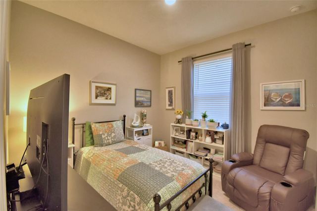 868 BLUE CREEK DRIVE, Haines City, FL 33844
