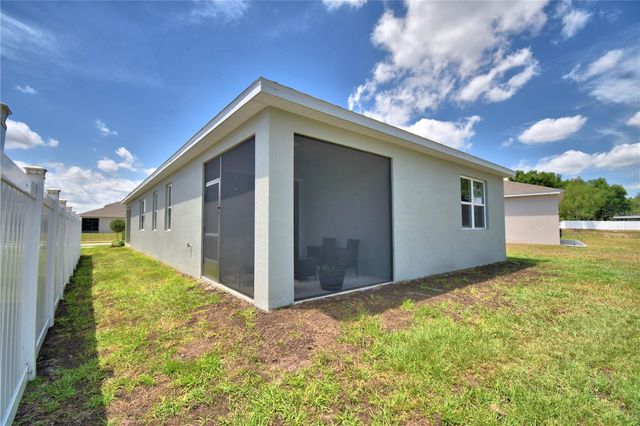 868 BLUE CREEK DRIVE, Haines City, FL 33844