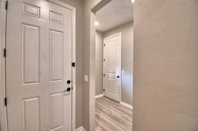 868 BLUE CREEK DRIVE, Haines City, FL 33844