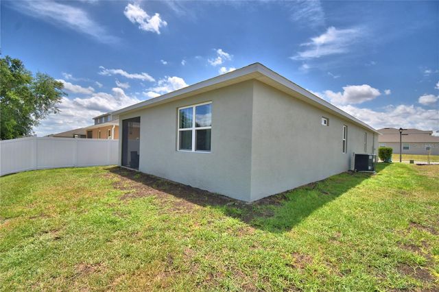 868 BLUE CREEK DRIVE, Haines City, FL 33844