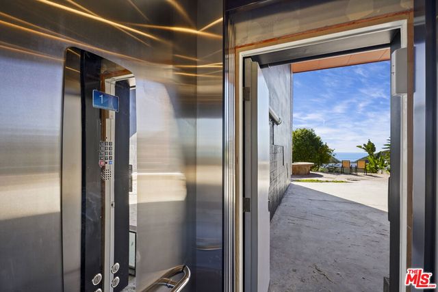 4063 Latigo Canyon Road, Malibu, CA 90265