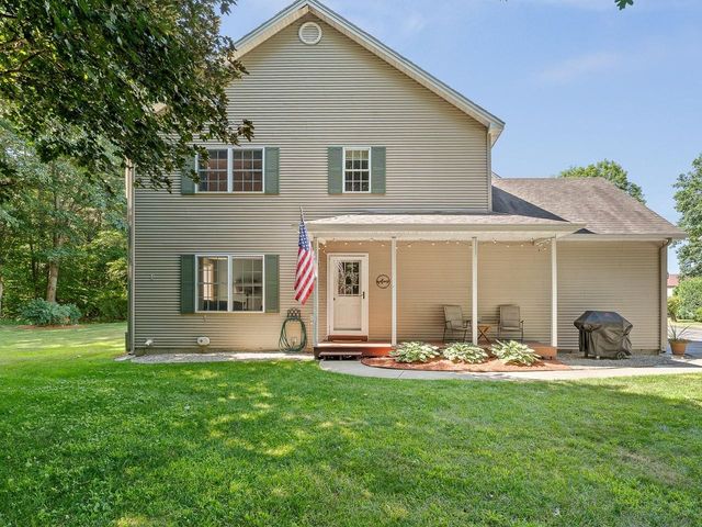 7 Donald Drive, Milton, VT 05468