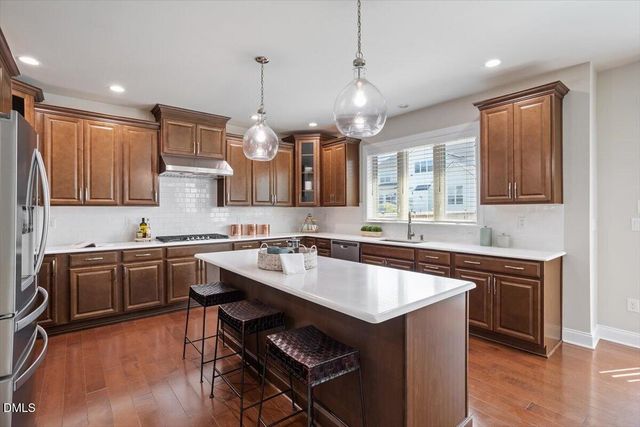 207 Weddington Park Lane, Apex, NC 27523