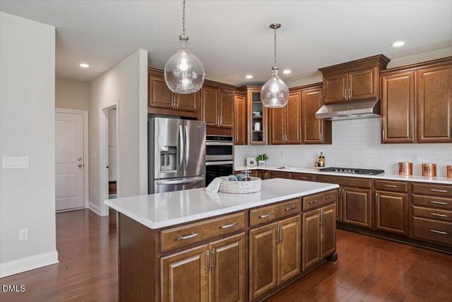 207 Weddington Park Lane, Apex, NC 27523