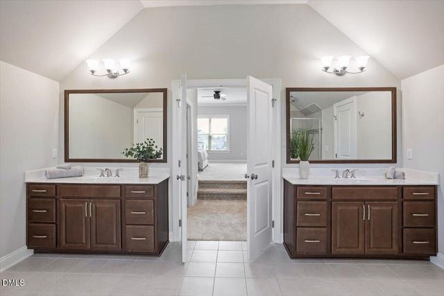 207 Weddington Park Lane, Apex, NC 27523