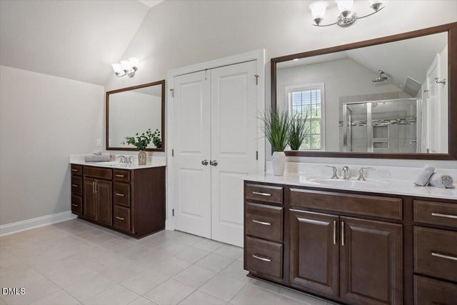 207 Weddington Park Lane, Apex, NC 27523
