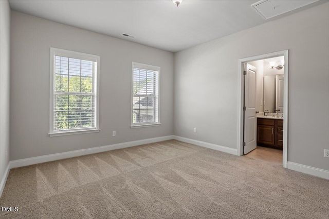207 Weddington Park Lane, Apex, NC 27523