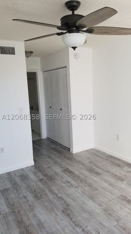 7856 Sonoma Springs Cir 205, Lake Worth, FL 33463