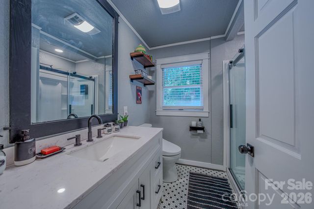 176 Sunny Street, Marion, NC 28752