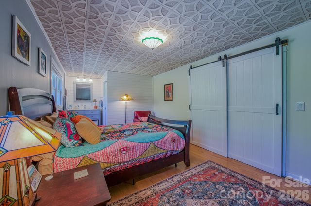 176 Sunny Street, Marion, NC 28752