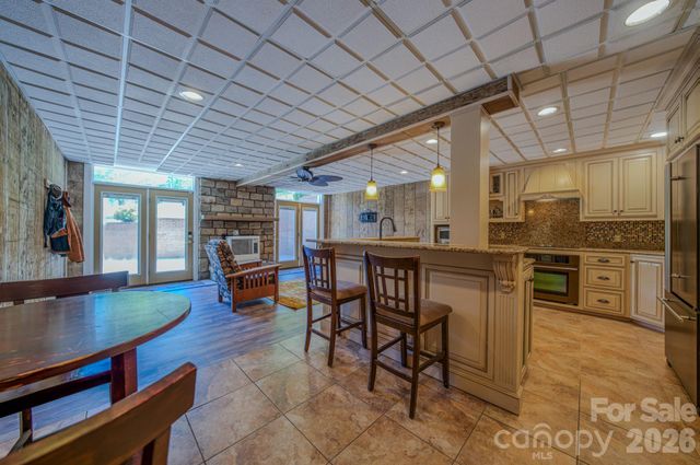 176 Sunny Street, Marion, NC 28752