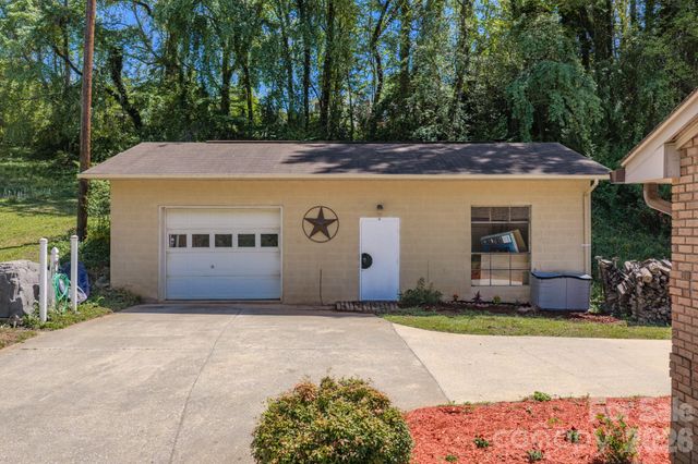 176 Sunny Street, Marion, NC 28752