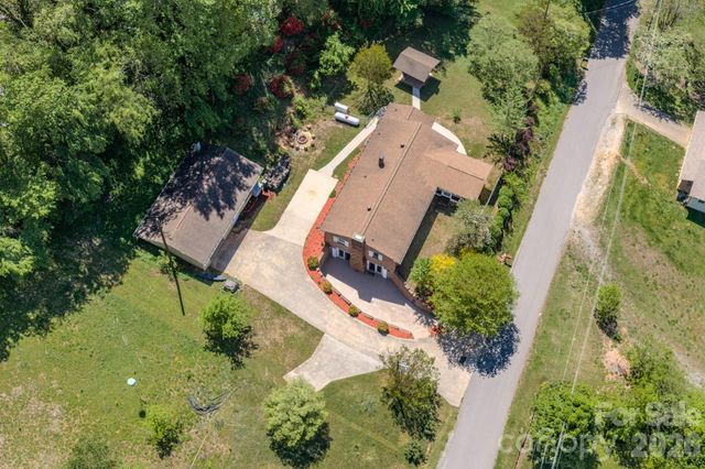176 Sunny Street, Marion, NC 28752
