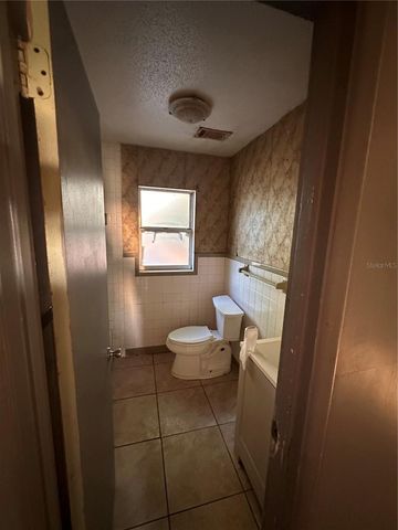 15595 NW 27TH AVENUE, Citra, FL 32113