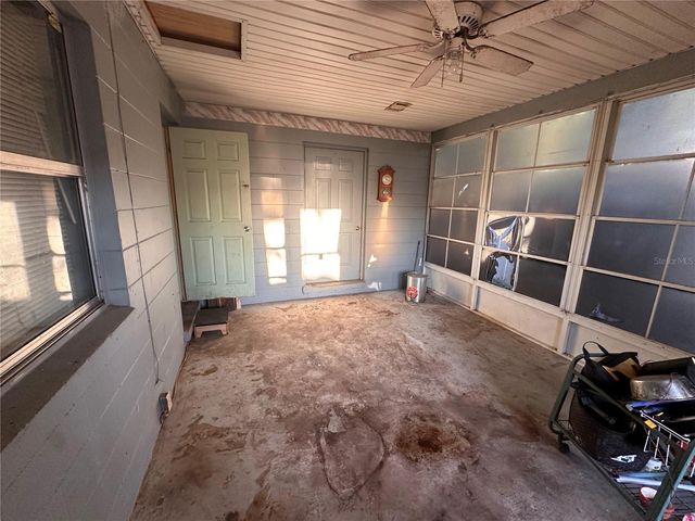 15595 NW 27TH AVENUE, Citra, FL 32113