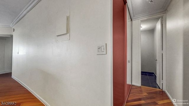 7002 Kennedy Blvd, Guttenberg Town, NJ 07093