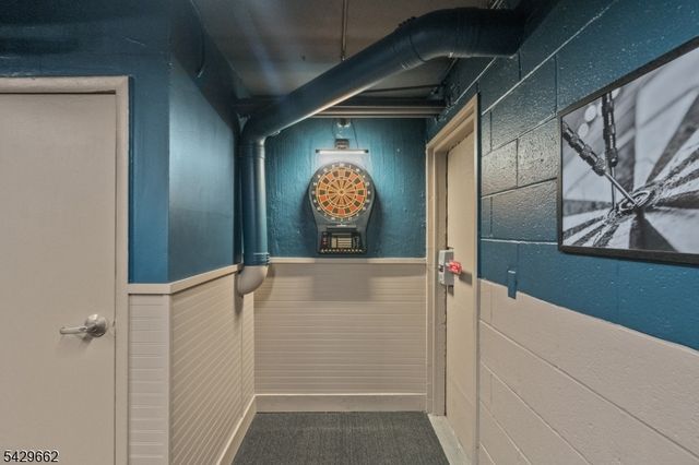 7002 Kennedy Blvd, Guttenberg Town, NJ 07093