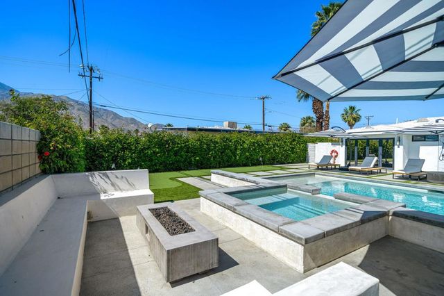 359 W Avenida Cerca, Palm Springs, CA 92262