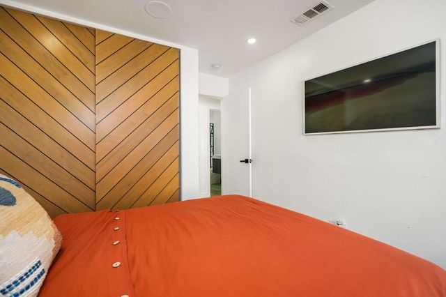 359 W Avenida Cerca, Palm Springs, CA 92262