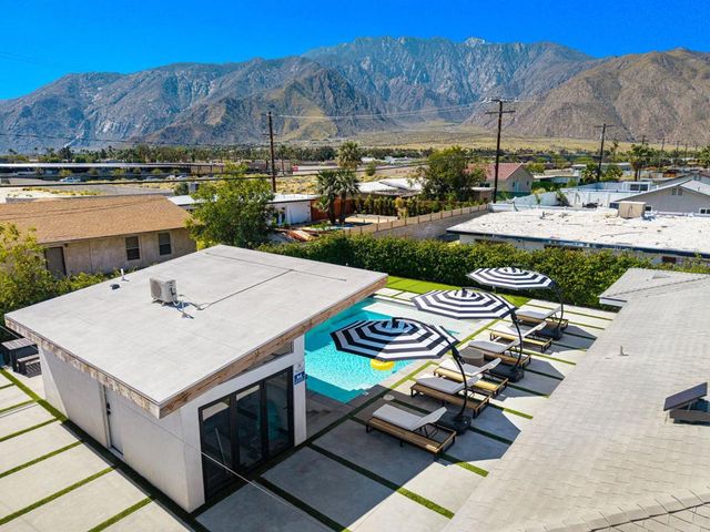 359 W Avenida Cerca, Palm Springs, CA 92262