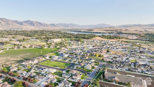 637 W 150 N, Hyrum, UT 84319