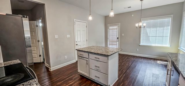 325 AZALEA DR, Somerville, TN 38068