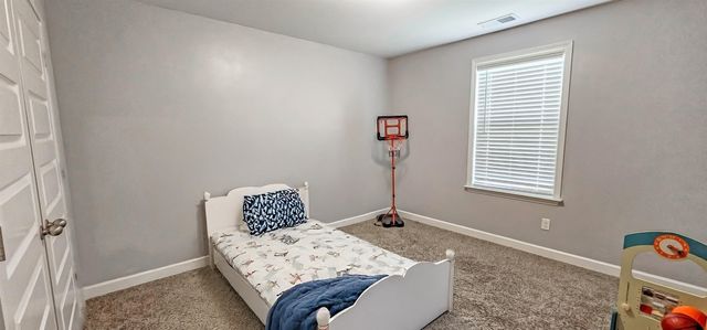 325 AZALEA DR, Somerville, TN 38068