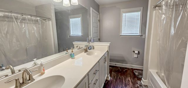 325 AZALEA DR, Somerville, TN 38068