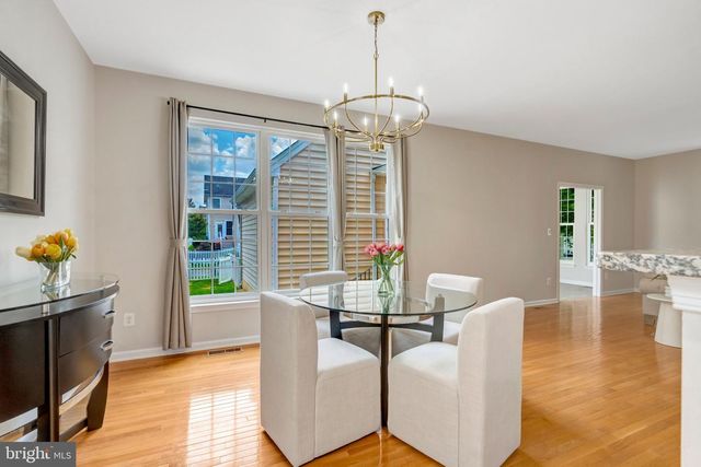 25138 JUSTICE DR, Chantilly, VA 20152