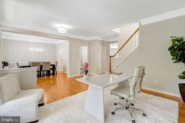 25138 JUSTICE DR, Chantilly, VA 20152